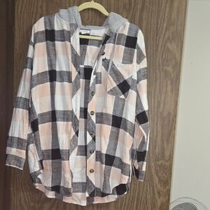Maurices Cabin Buffalo Plaid Pink Boyfriend Hooded Flannel shirt